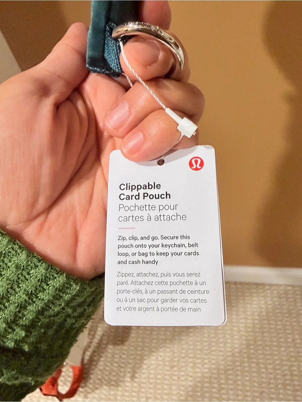 lululemon athletica Mini Zip Pouch wristlet card wallet sporty travel